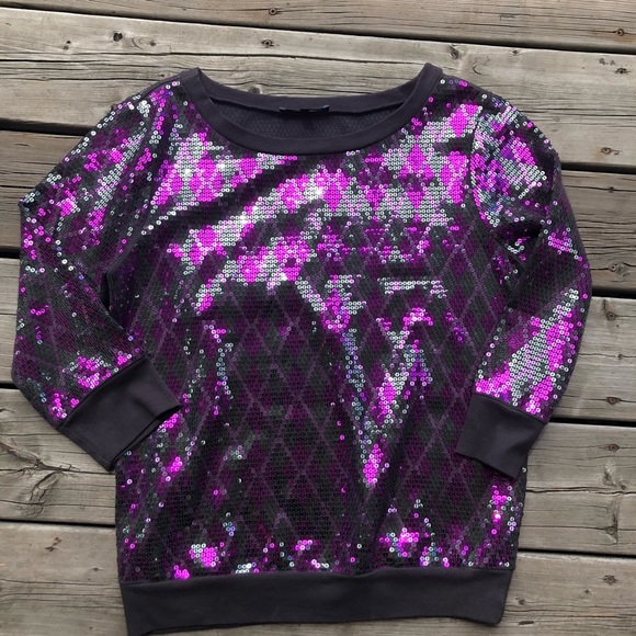 Sequin Argyle Top - Picture 3 of 4